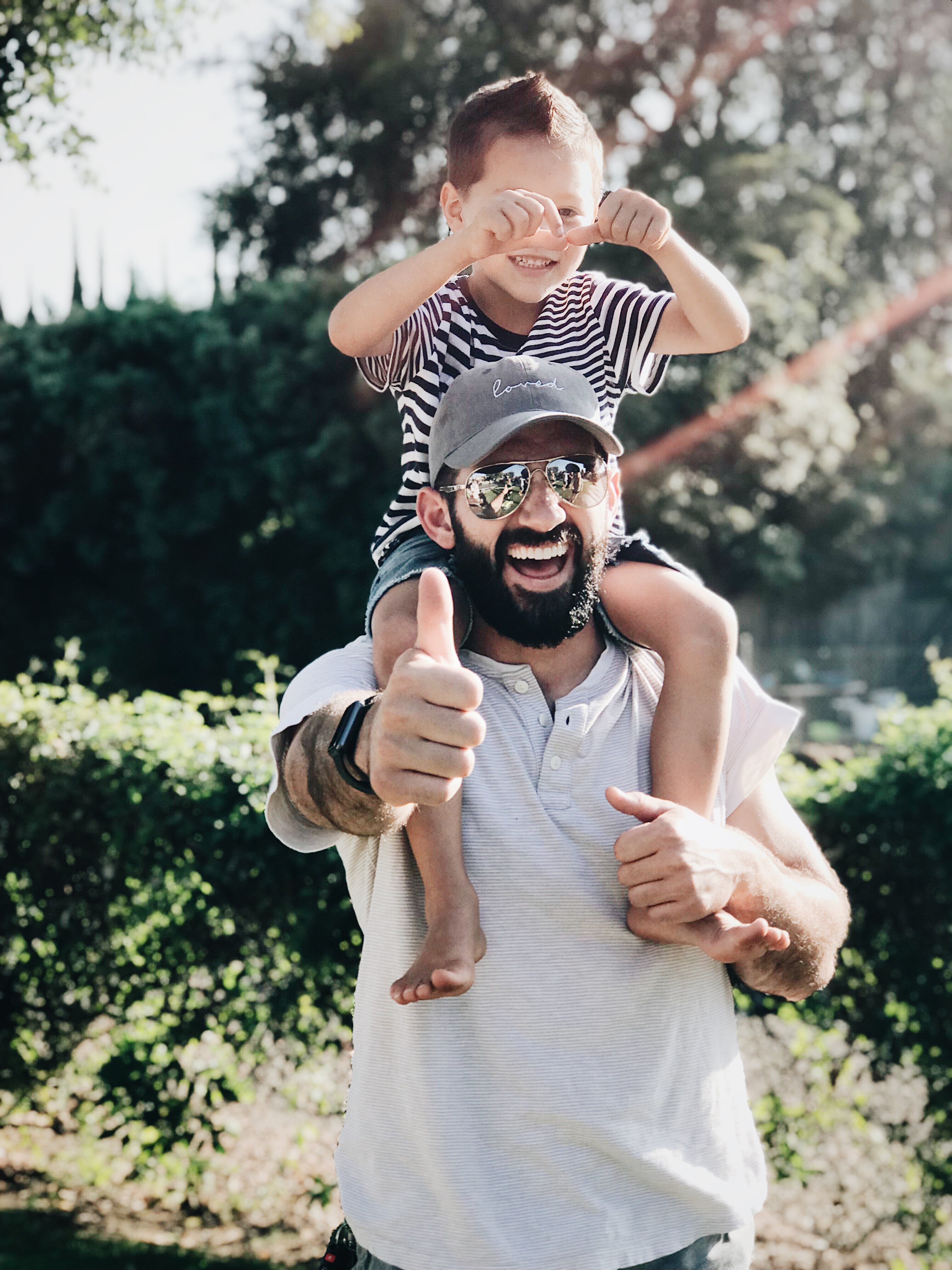 happy-man-with-a-kid happy-man-with-a-kid